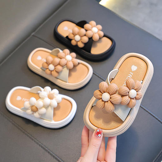 夏季儿童凉拖鞋防滑软底小孩凉拖防臭中小童卡通儿童拖鞋 商品图8