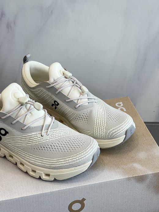 点此购买 On昂跑Cloud X5新一代男女款轻量缓震跑步鞋 98 322320 商品图10