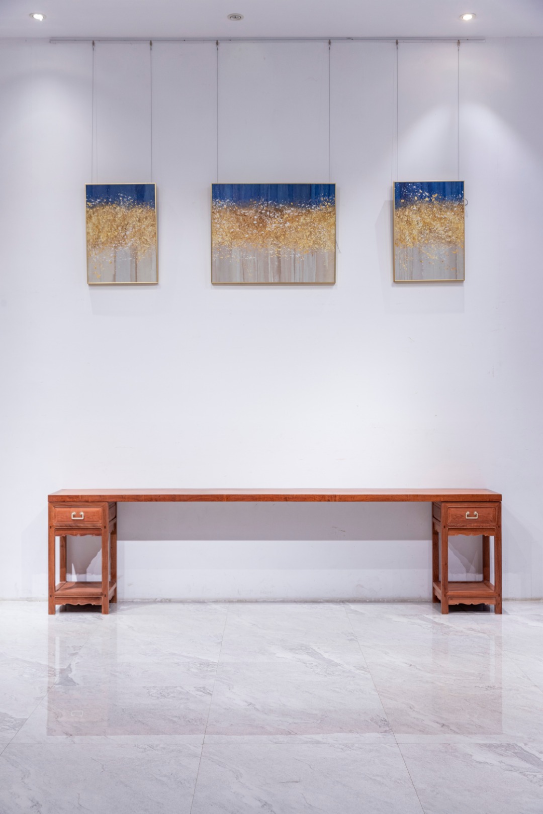 红桥红  家具严选  缅甸花梨(大果紫檀）  【302艾克款一块玉架几案】