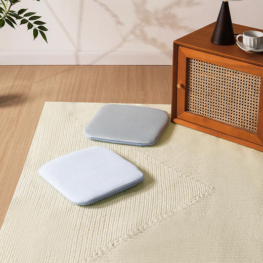 【直播专享】商超爆款 丝享河姆渡云浮无感凉风坐垫 商品图0