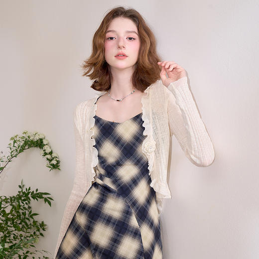 西遇蓝色薄款针织开衫女新款花朵荷叶边防晒短款外套D0050410 商品图2