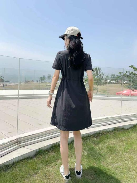 点此购买 可隆夏季女款梭织连衣裙 qk 322262 商品图9