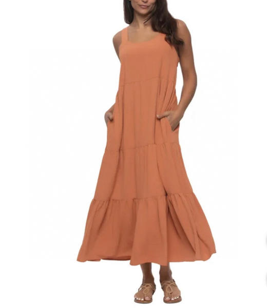 喜欢长裙的不要错过呦❤️特价198元🉐包税包邮到手了🔥Felina女士长款连衣裙，采用轻盈透气的面料，穿着舒适不闷热，是夏日衣橱必备单品。 商品图1