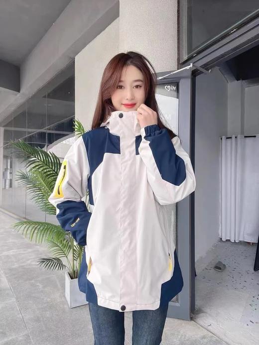 【反季清仓 79元抢！ 一件抵4件】senlinjeepsd户外硬核三合一防风服 商品图10