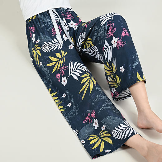 【秒杀】49元买一送一！雨田汀 100%棉绸睡裤女 夏季新款可外穿人造棉九分阔腿家居裤花长裤子 多色可选 商品图3