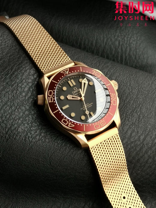 钢铁侠同款 欧米茄VS海马300米系列 男士腕表 新款海马007 青铜金与勃根地红的融合海马300米，VS定制Cal.8806一体 商品图7