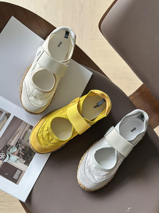 现货 THS-限时 缪家 厚底魔术贴玛丽珍运动鞋 3色 BZ1246 商品图4