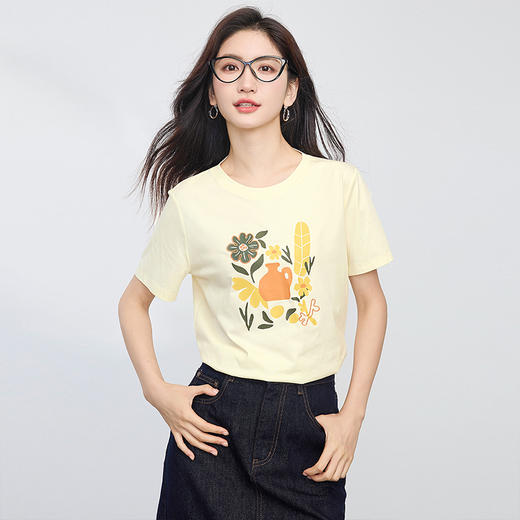 【专属特价】熙世界创意植物印花T恤女短袖2025夏新款休闲圆领设计感正肩上衣 商品图3