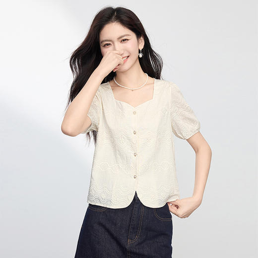 熙世界新中式国风绣花衬衫女夏季2025新款独特别致方领泡泡袖上衣 商品图4