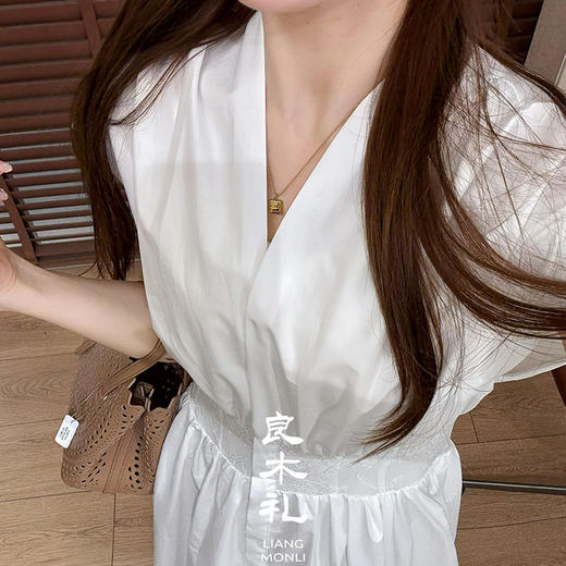 【不退不换】良木礼蕾丝V领连衣裙（6578） 商品图1