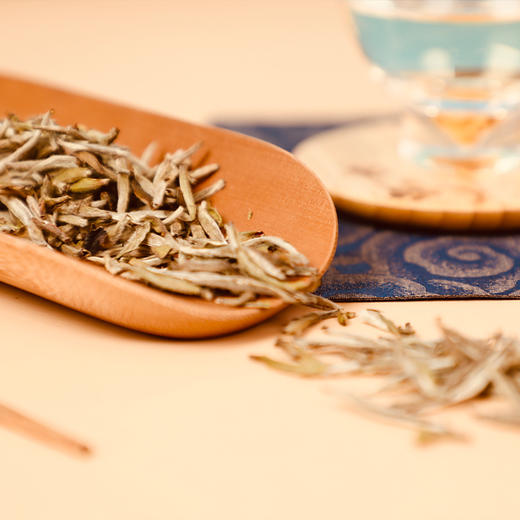 云顶梵音天香白毫银针2019（僧人制茶）150g 商品图4