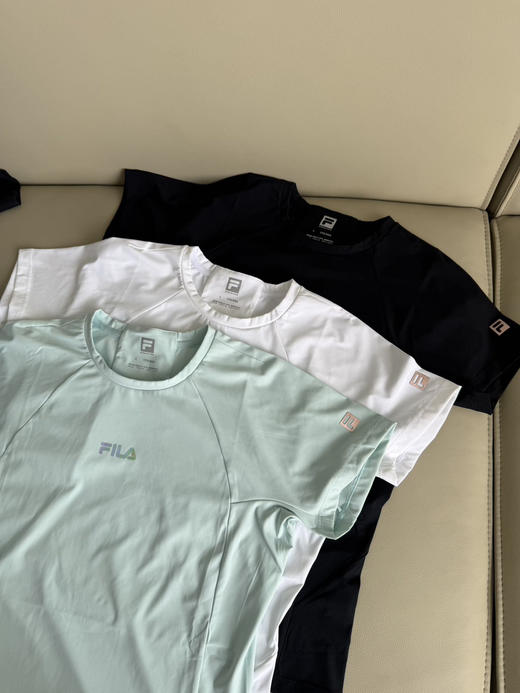 【6月30日 下午16:00 秒杀】返场 斐乐 女生 锦氨速干三色短袖T恤 商品图11