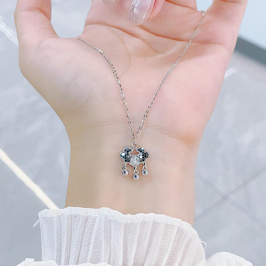 【限时8.8折】【线上铂金馆】PT950 铂金空心调节平安如意铃铛流苏福锁鱼鳞如意锁包套链(PTTL00208)预售产品下单后不退款不退货不换货不补差价) 商品图3