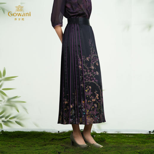 乔万尼2025新品100%真丝定位印花新中式改良马面裙ED2D487 商品图1