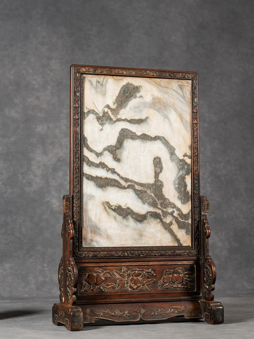 清中期	红木镶云石浮雕寿桃花卉卷草纹大插屏 商品图2