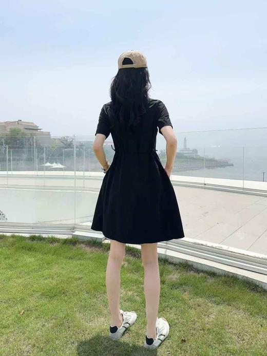 点此购买 可隆夏季女款梭织连衣裙 qk 322262 商品图6