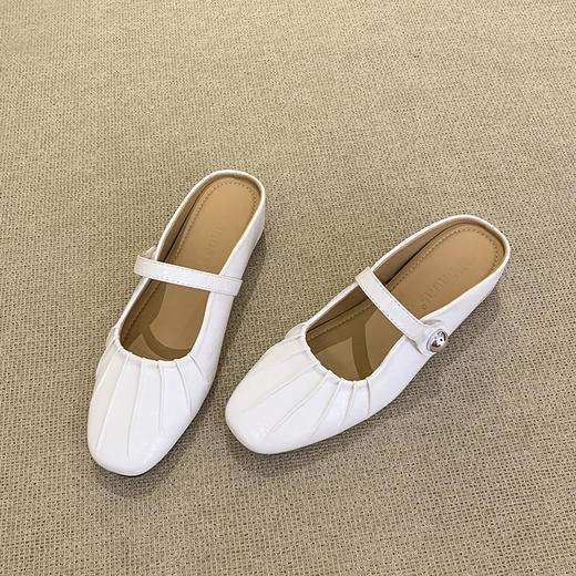 卷卷紫法式百搭一字带半拖鞋 舒适鞋面柔软细腻 隐形跟高 耐磨橡胶底 懒人一脚蹬 百搭显气质 商品图10