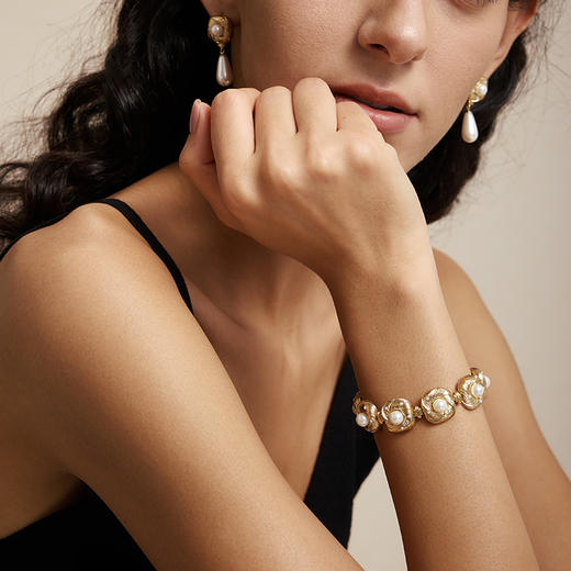 【于明加同款】Victoria维多利亚系列｜金/银丝珍珠手链（双色） 商品图4