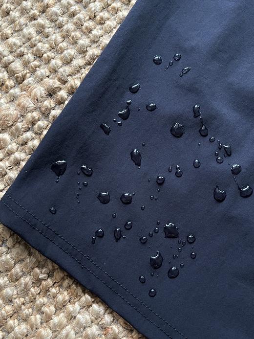 点此购买 CK夏季男士休闲运动短裤 md 322367 商品图11