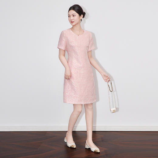 「高货wl」全新升级【铂金会员330/天猫439/差价109】(05717)洛诗琳气质提花连衣裙2025夏季洋气重工蝴蝶浮雕印花裙女 商品图0