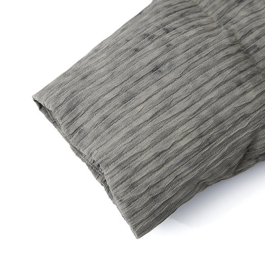 【新品上新】HX 冬季短款立领羽绒服90绒Z100440099101/02 商品图8