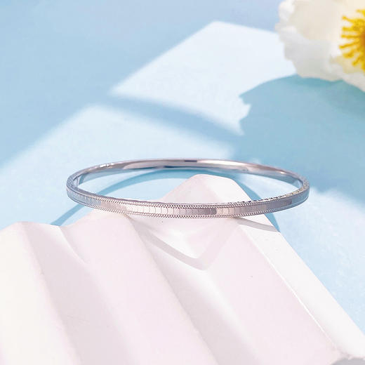 【限时8.8折】【线上铂金馆】PT950 【精品】铂金空心开口手镯龙鳞CNC车花卡扣手镯（面宽约2.9-3.3mm，厚约1.7mm)(BFPTSZ00001)预售产品下单后不退款不退货不换货不补差价) 商品图0