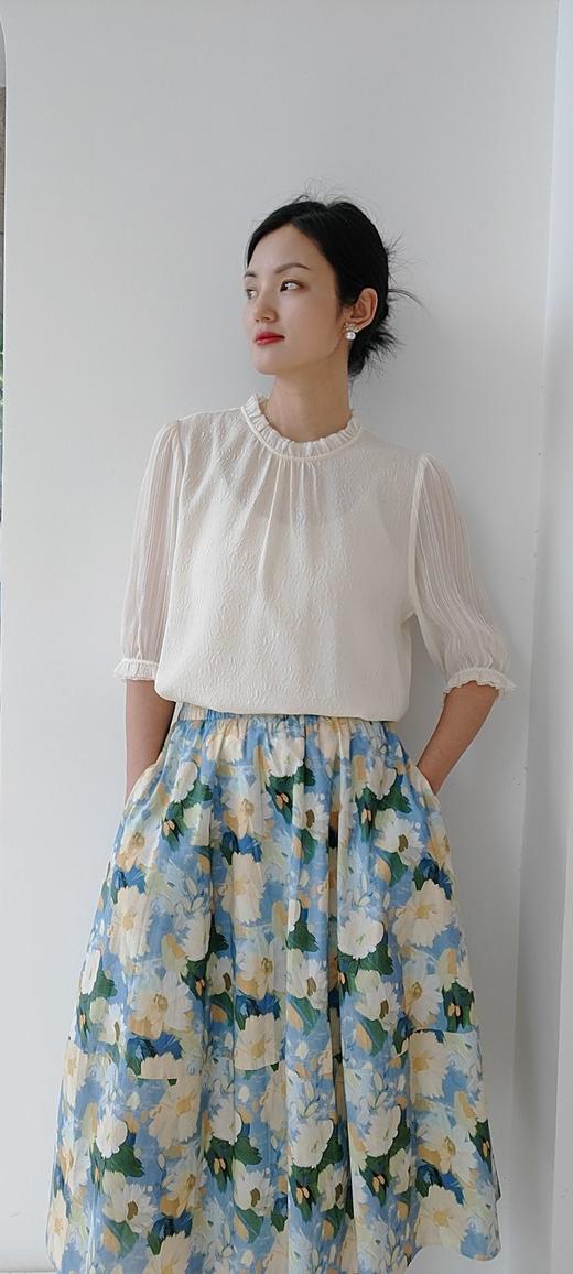 588388花边领真丝上衣，米白  灰色 商品图4