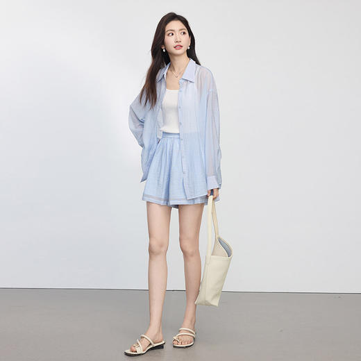 【专属特价】熙世界淡人穿搭防晒衬衫套装夏日女装宽松减龄休闲衬衣短裤两件套 商品图4