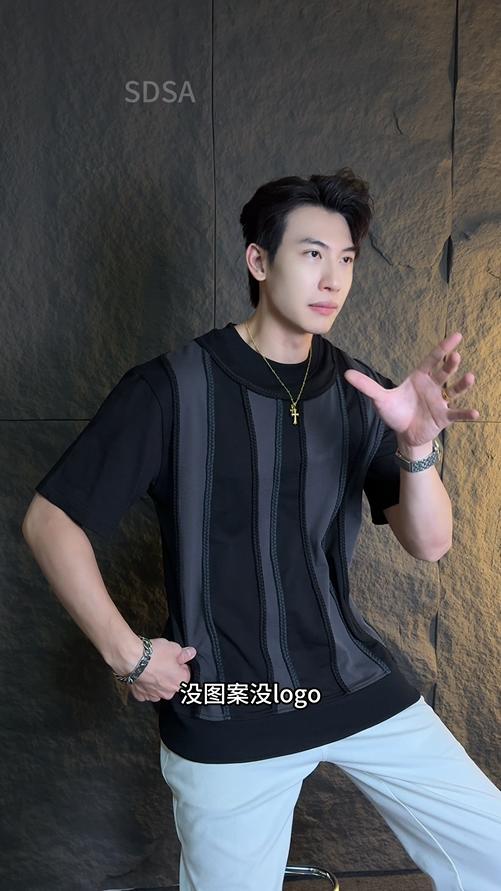 T3957夏季高级感新款男士简约休闲撞色条纹设计短袖T恤时尚圆领上衣潮 商品图0