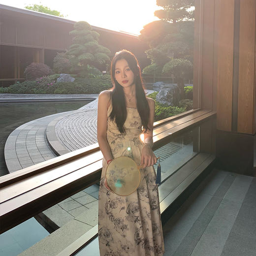 金蘑菇菇 /花间吻 温柔风碎花吊带裙 定制轻奢醋酸锻国风夏季显瘦 商品图3