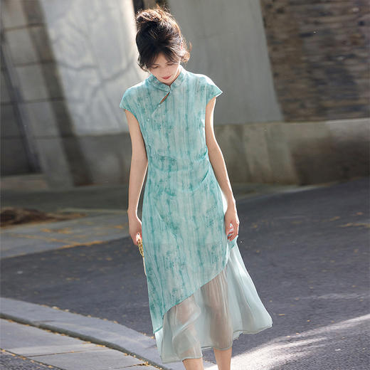 【周末秒杀】熙世界新中式改良旗袍连衣裙女夏季新款国风晕染印花禅意茶服裙子 商品图3