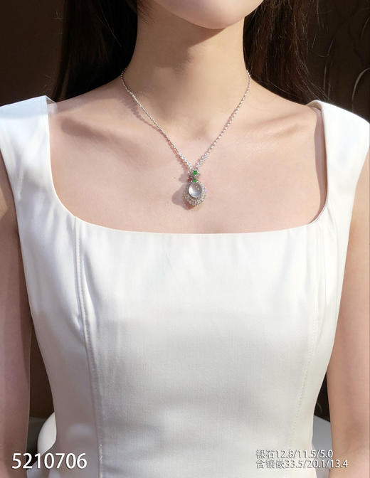 5210706，玻璃蛋面吊坠。具体价格微信咨询 商品图4