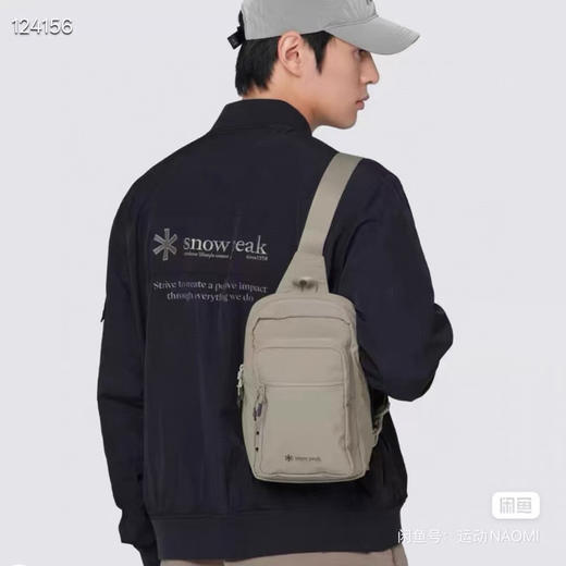 韩单正品 SnowPeak 25款男女通用5L尼龙单肩包斜挎包
尺寸17.5*7.5*26
四个颜色：
黑色/灰色/绿色/灰白色

原价99000韩元 商品图5