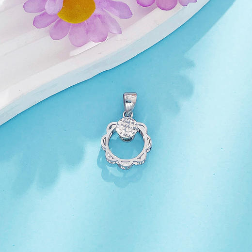 【限时8.8折】PT950 【国际铂金协会】铂金镂空璀璨太阳花花环吊坠(ACPTDZ00049)预售产品下单后不退款不退货不换货不补差价) 商品图2