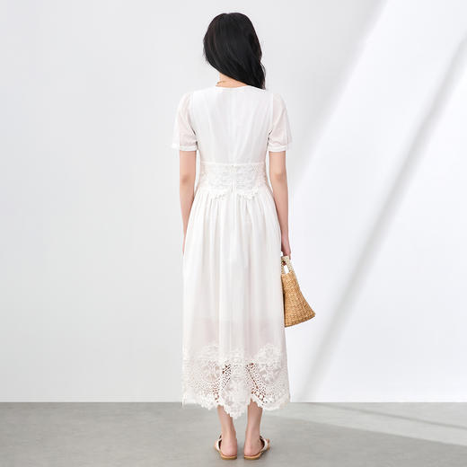 「高货wl」全新升级【铂金会员404/天猫539/差价135】(20959)洛诗琳定位镂空绣花连衣裙2025夏季棉质度假风白色长裙女 商品图1