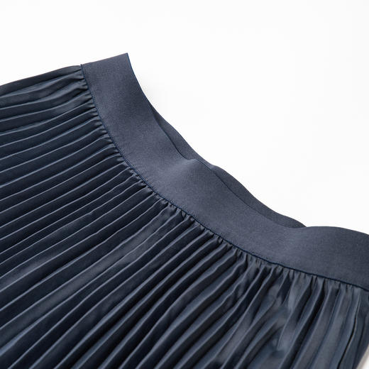 谜底百褶裙半身裙女2025秋季新款气质松紧腰大摆裙半裙257MB7744 商品图3