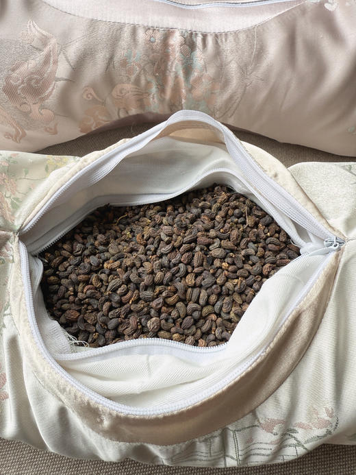 【盐掌柜颈椎理疗枕】来自小米生态链和遥遥领先的代工厂，躺10分钟=按摩2小时，甄选九大天然草本配方 商品图3