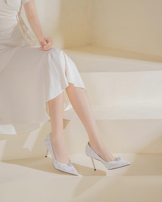 Westory2025年秋季尖头高跟婚鞋宴会鞋浅口单鞋W25CE75671 商品图4