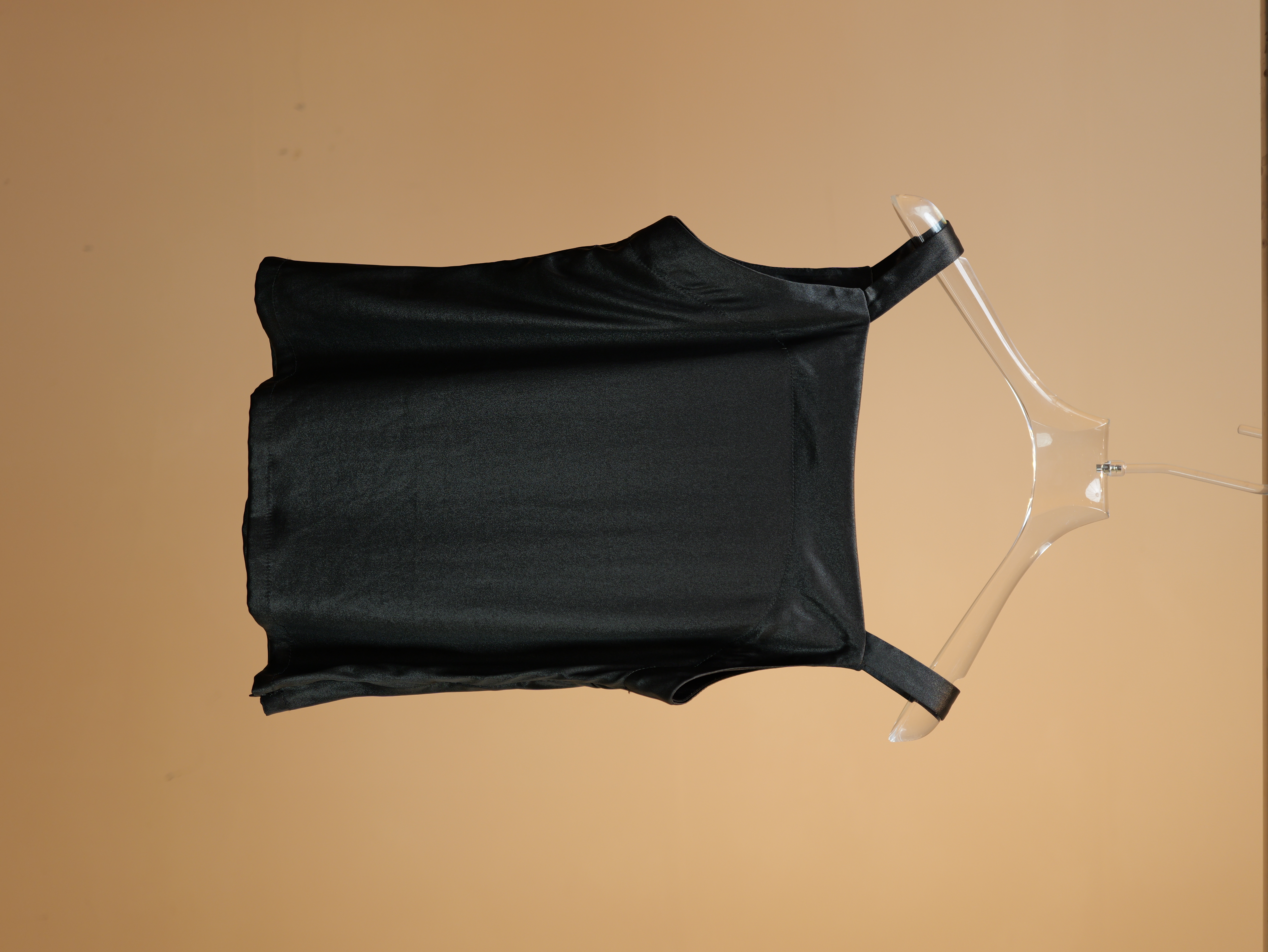 漫物记弹力缎吊带背心黑XYS-W246