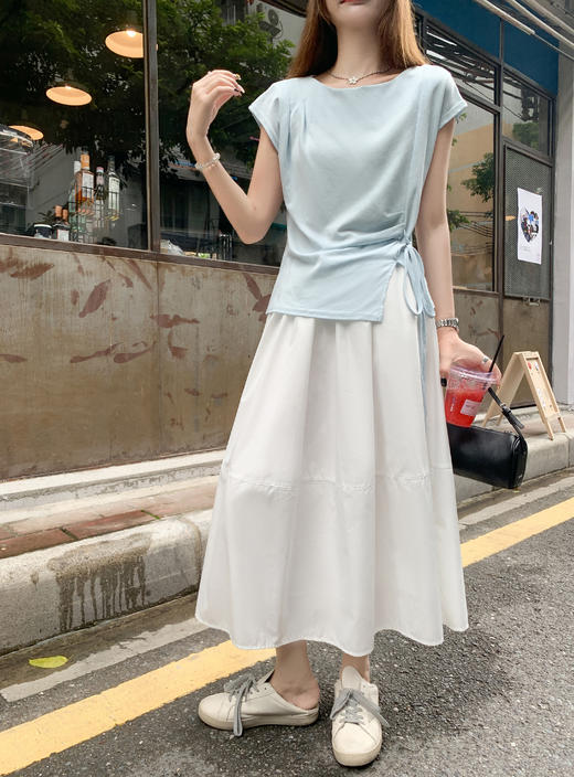 <曾小咸推荐>侧开叉绑带设计感收腰短袖T恤女 商品图11