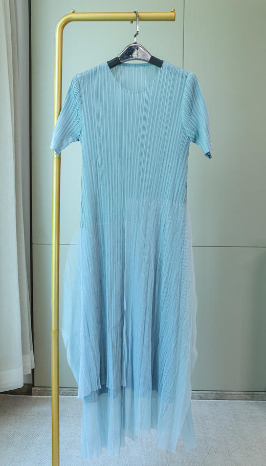 优雅掠影|三宅风褶皱网纱连衣裙 商品图2