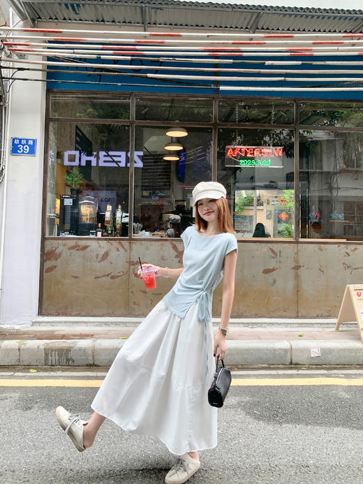 <曾小咸推荐>侧开叉绑带设计感收腰短袖T恤女 商品图10