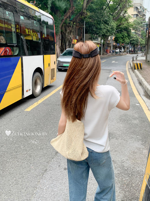 <曾小咸推荐>侧开叉绑带设计感收腰短袖T恤女 商品图13