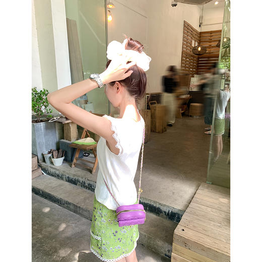 <曾小咸推荐>韩系纯色花边圆领小飞袖短袖T恤 商品图4