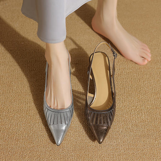 【预售5天】法式尖头浅口包头凉鞋，真皮细跟沙网镂空高跟后空单鞋ZF&25035 商品图4