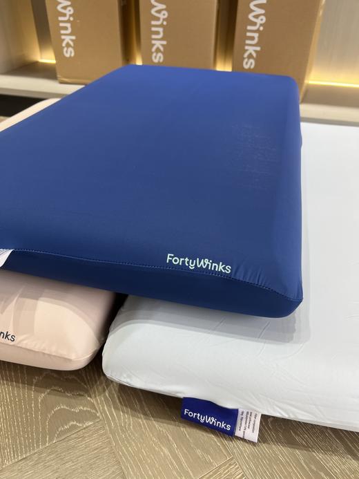 G004 深度睡眠记忆棉枕头 商品图2