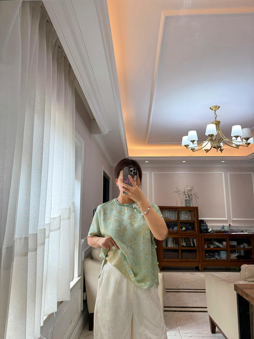 624-6新中式 真丝宋锦 绿色和风短袖圆领上衣 舒爽凉快 光泽华丽 H5518 我穿L宽松合适 商品图8