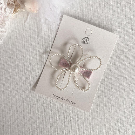 粉压夹珍珠花朵 商品图0