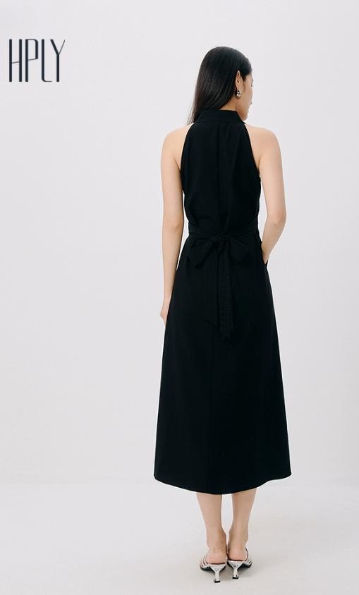 【大都会】HPLY荷比俪2025秋新款女挂脖收腰显瘦垂坠感通勤优雅连衣裙​ 商品图2