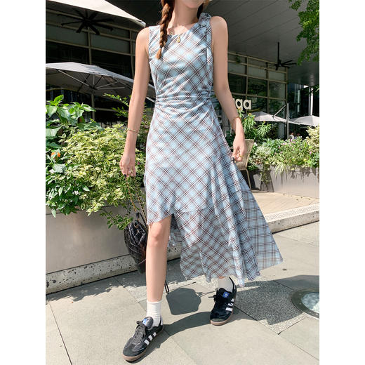 <曾小咸推荐>韩系蓝格纹无袖背心连衣裙 商品图2